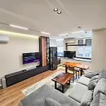 Urban21 Luxury 2 Bedroom *